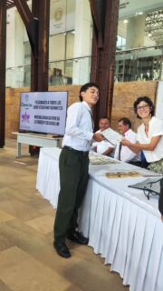 🌿✨ ¡Orgullo que florece! ✨🌿

Felicitamos a nuestros estudiantes de grado 11°:

🎓 Sofía Alejandra Martínez
🎓 Emanuel Ricardo Monsalve
🎓 Adrián Stik Cuadros.

💚 Quienes representaron al COAM en el proyecto RACiMo - Orquídea 🌸🔬

👏 Guiados por el docente Yesith Fabián Barrera, demostraron compromiso, talento y pasión por la investigación ambiental 🌎

🏅 Recibieron reconocimiento del Grupo Halley UIS 🙌
🌟 ¡Así se vive el sello Coamista!

#coamsocorro #coam #colegioAvelinaMoreno #SocorroSantander
#OrgulloCoamista CienciaJoven EducaciónAmbiental Investigación RACiMo UIS 🌿🔬✨